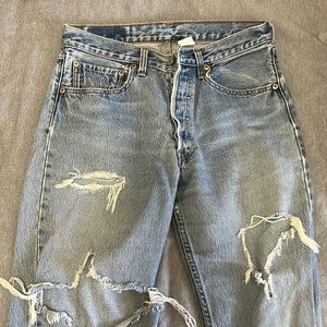 High waisted Vintage Levi’s jeans, W 31 and L 32